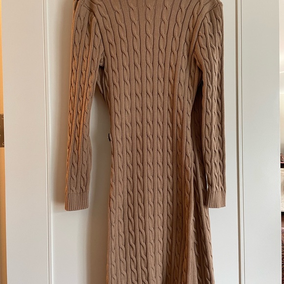 LAUREN Ralph Lauren Cable-Knit Buckle Trim Camel Sweater Dress, Size M. - Picture 4 of 6